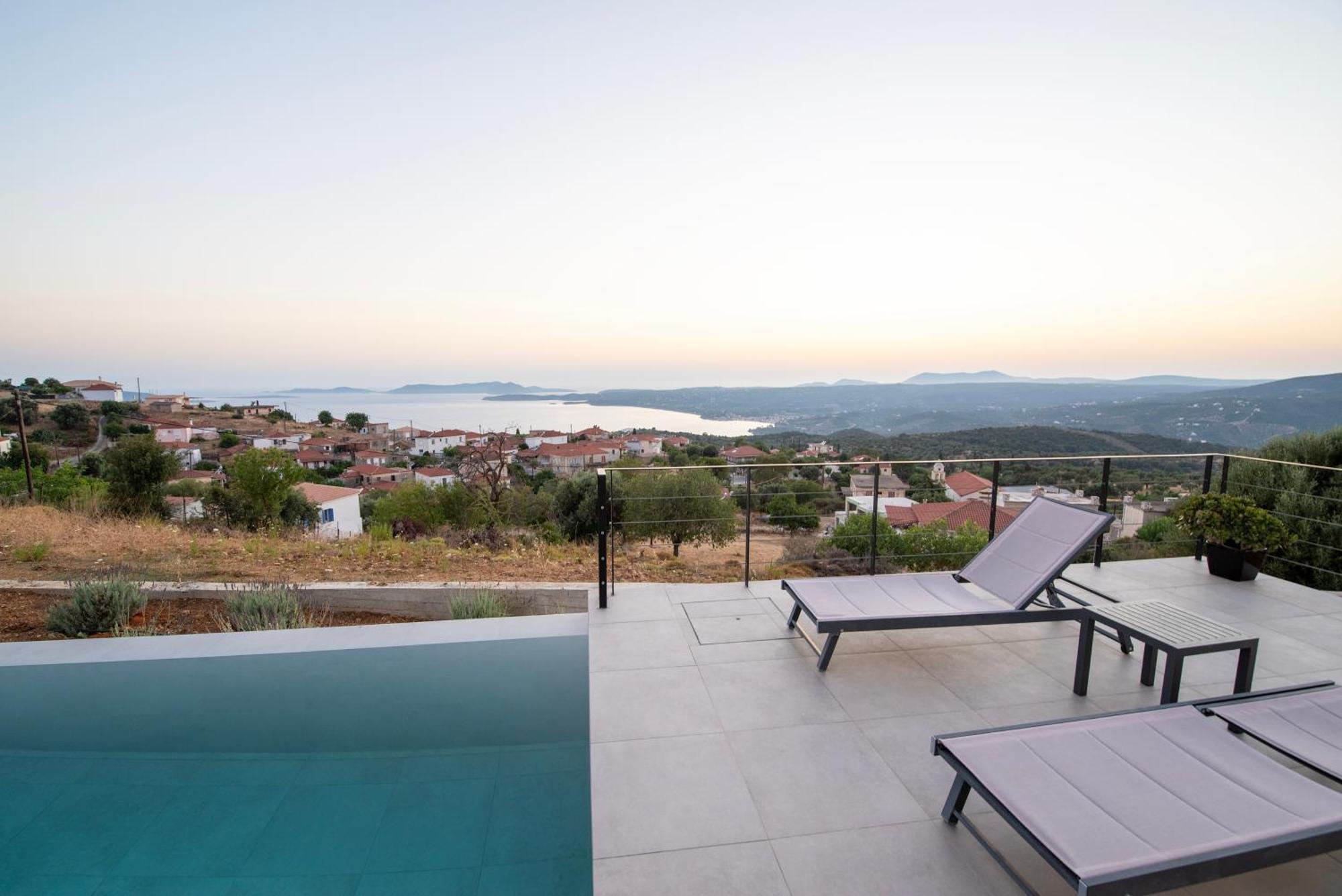 Sunset Luxury Villa Akritokhórion エクステリア 写真